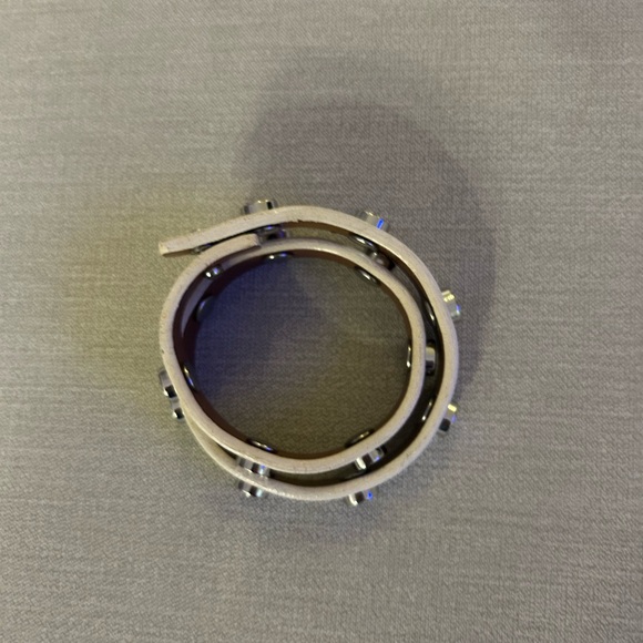 Tory Burch leather bracelet - Picture 2 of 4